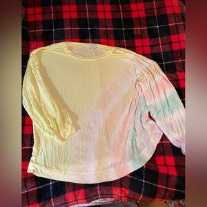 Crown & Ivy Soft Yellow Top